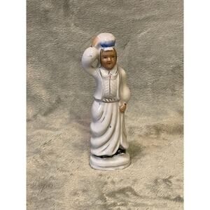 Vintage Handpainted Porcelain Figure w/24K Gold Accents (Made in Occupied Japan)